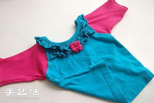 宝宝旧衣服改造教程 DIY简单的撞色宝宝衣 